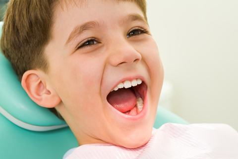 boy teeth exam
